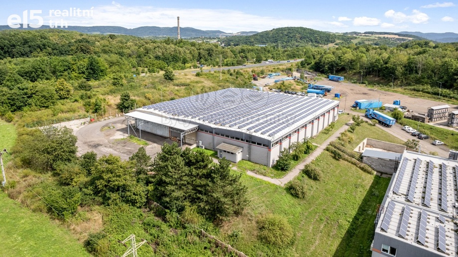 Pronájem skladu 890 m², Chabařovice