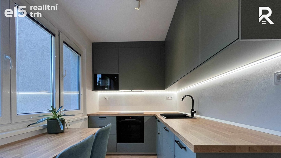 Pronájem bytu 2+1 54 m², Brno - Židenice