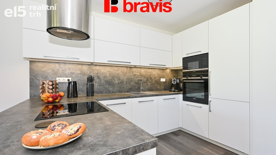 Prodej bytu 4+kk 102 m², Holubice