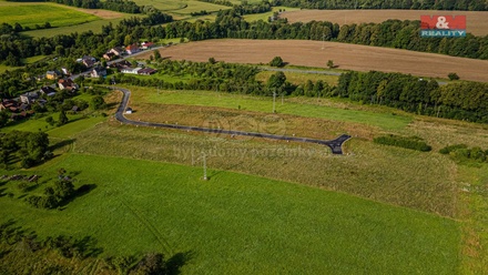 Prodej stavebního pozemku 1 014 m², Poličná