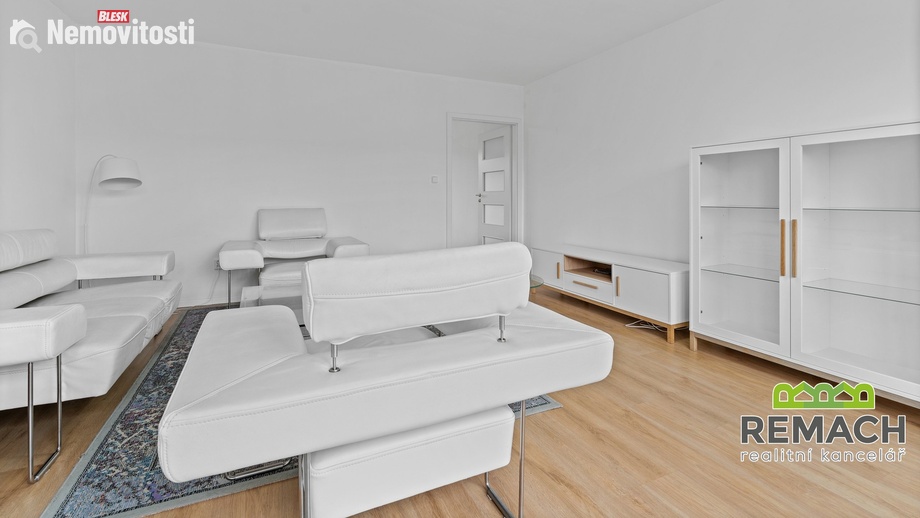 Pronájem bytu 2+1 60 m², Uherský Brod - Újezdec