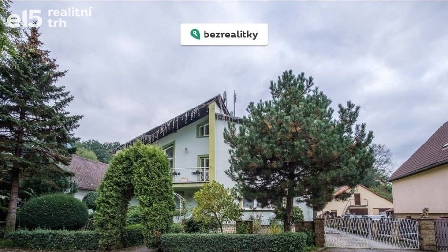 Prodej rodinného domu 440 m², Úštěk