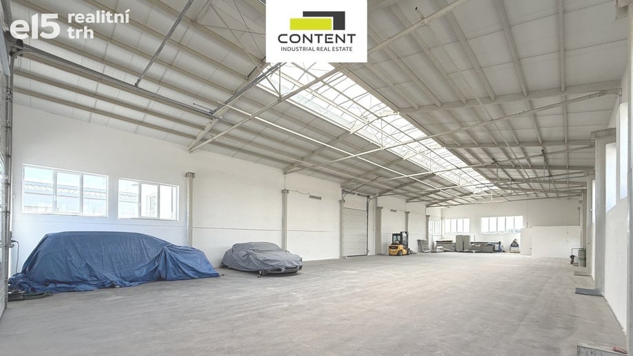 Pronájem výrobního prostoru 643 m², Městec Králové