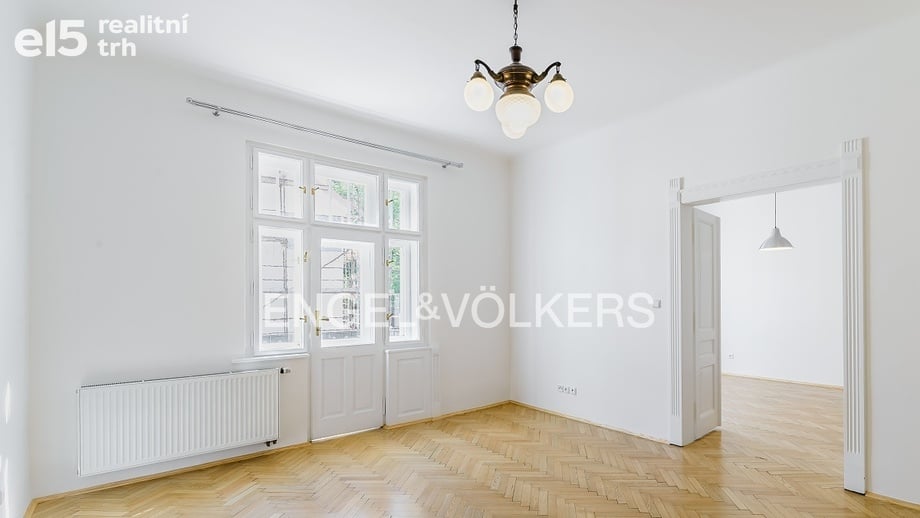 Pronájem bytu 2+1 73 m², Praha - Smíchov