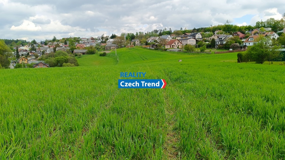 Prodej stavebního pozemku 2 435 m², Olomouc - Lošov