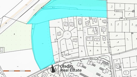 Prodej stavebního pozemku 28 286 m², Slaný