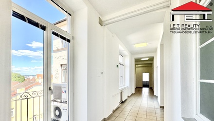 Pronájem kanceláře 283 m², Brno-město