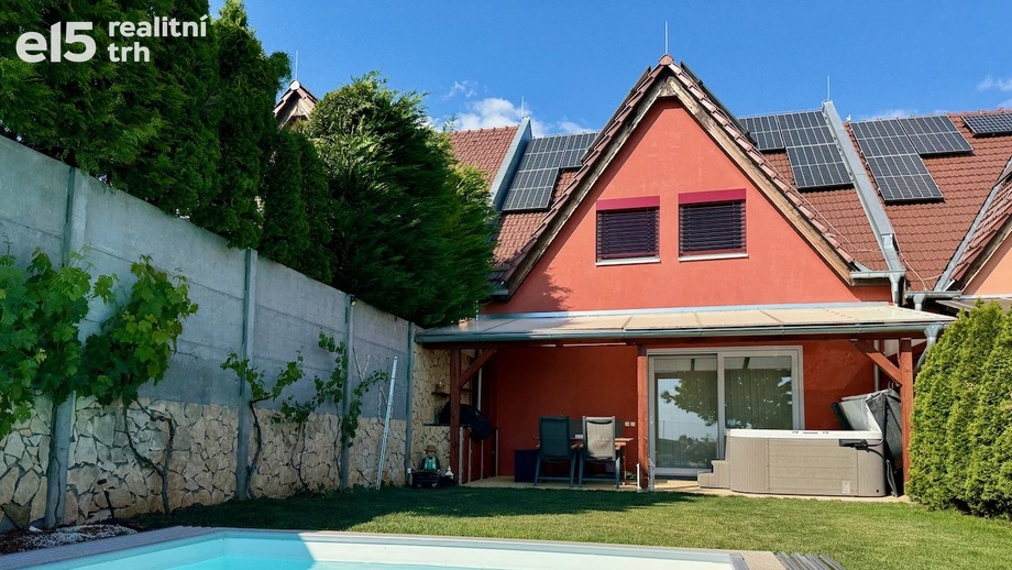 Prodej rodinného domu 139 m², Syrovice