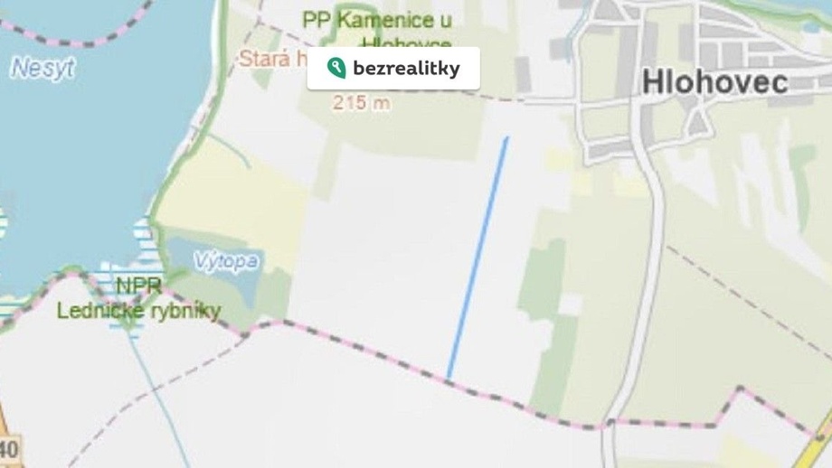 Prodej specifického pozemku 5 228 m², Hlohovec