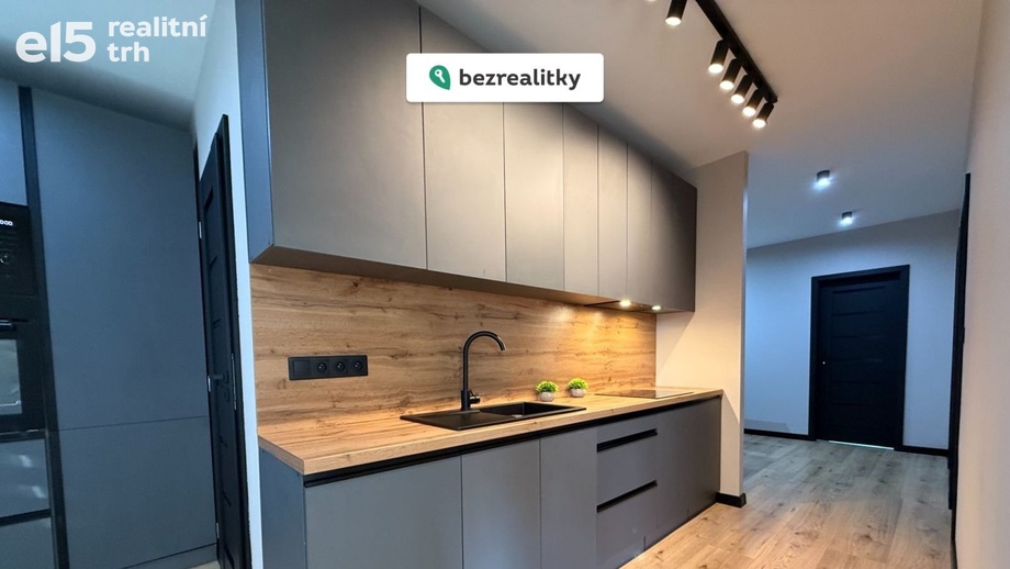 Prodej bytu 4+1 84 m², Tachov