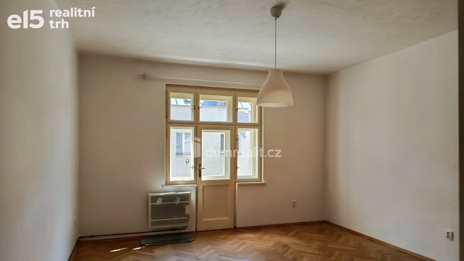 Pronájem bytu 2+kk 56 m², Praha 10