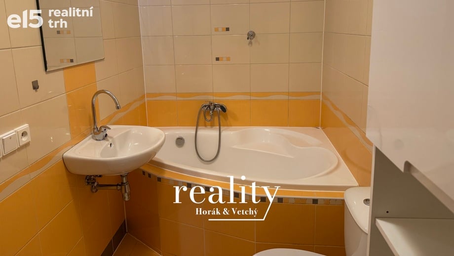 Pronájem bytu 2+kk 46 m², Znojmo