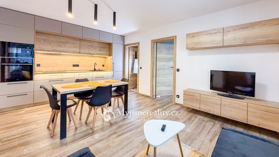Pronájem bytu 3+kk 75 m², Znojmo