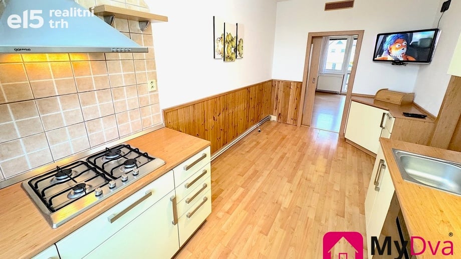 Prodej bytu 3+1 88 m², Božice