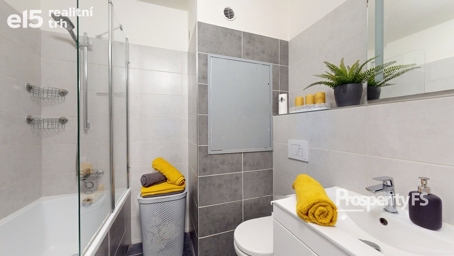Prodej bytu 2+kk 42 m², Slaný