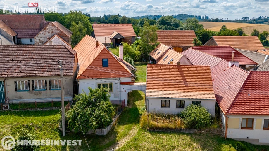 Prodej zemědělské usedlosti 426 m², Lomy