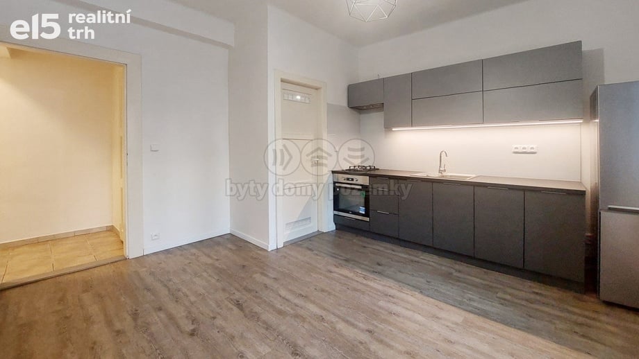 Prodej bytu 2+kk 44 m², Praha 3