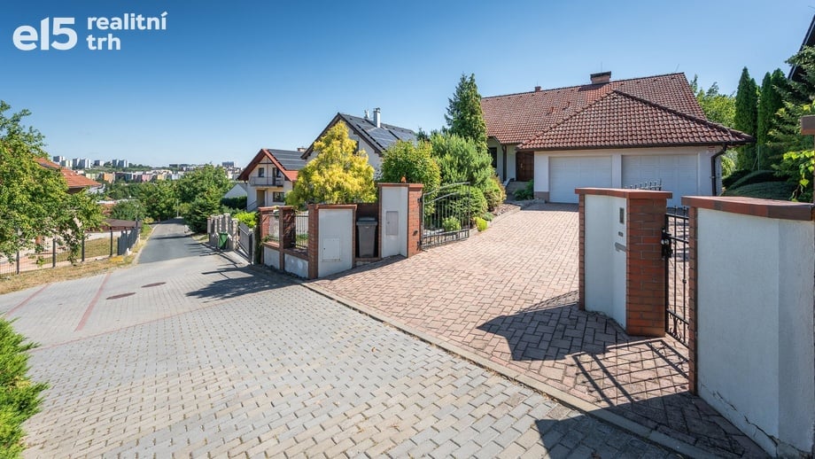 Prodej rodinného domu 161 m², Ostopovice