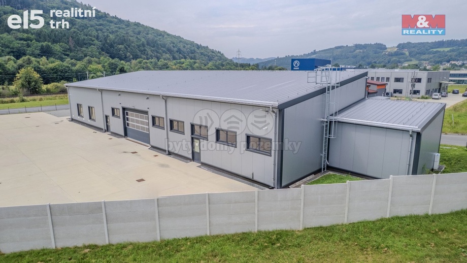 Pronájem výrobního prostoru 511 m², Vsetín