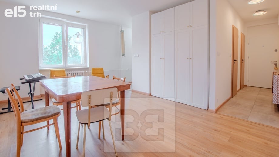 Pronájem bytu 3+kk 55 m², Praha - Záběhlice
