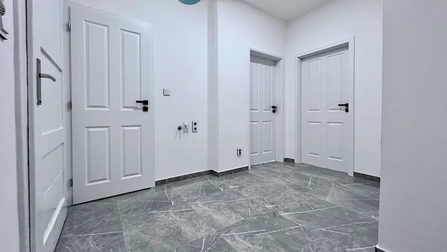 Prodej bytu 2+kk 54 m², Praha - Vršovice
