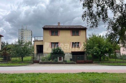 Prodej rodinného domu 300 m², Pelhřimov