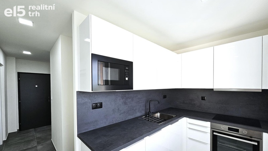 Pronájem bytu 1+1 39 m², Výškovice