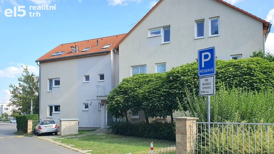 Pronájem bytu 1+kk 40 m², Praha - Stodůlky