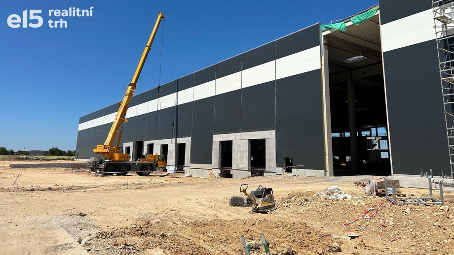 Pronájem výrobního prostoru 3 296 m², Tuchoměřice