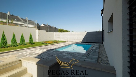 Prodej rodinného domu 263 m², Sokolnice