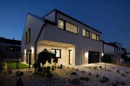 Prodej rodinného domu 263 m², Sokolnice