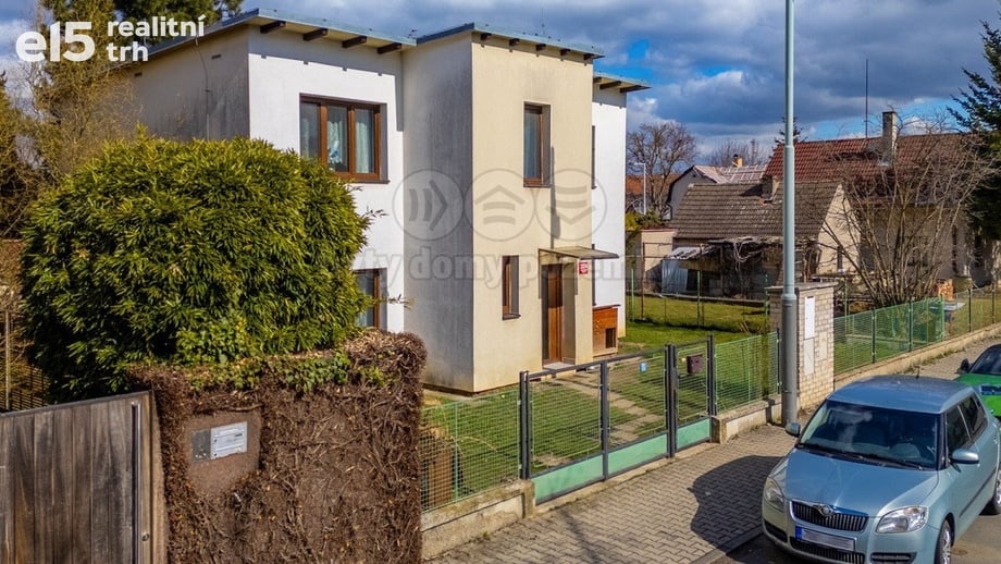 Prodej rodinného domu 125 m², Praha 21