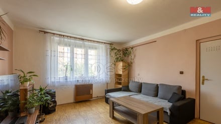 Prodej bytu 1+kk 32 m², Louny