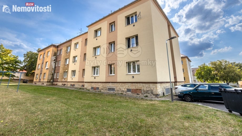 Prodej bytu 1+kk 32 m², Louny