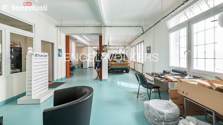 Pronájem kanceláře 100 m², Praha - Žižkov