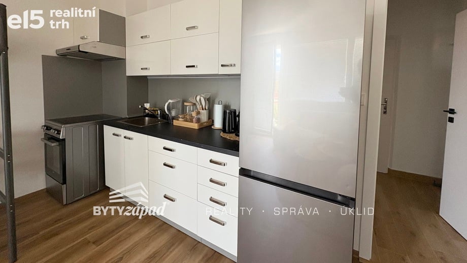 Pronájem bytu 1+kk 22 m², Plzeň - Bolevec