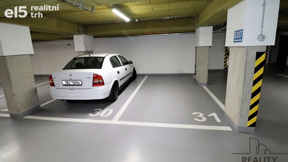 Pronájem garáže 4 465 m², Brno-Židenice