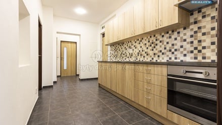 Prodej rodinného domu 94 m², Třemošná