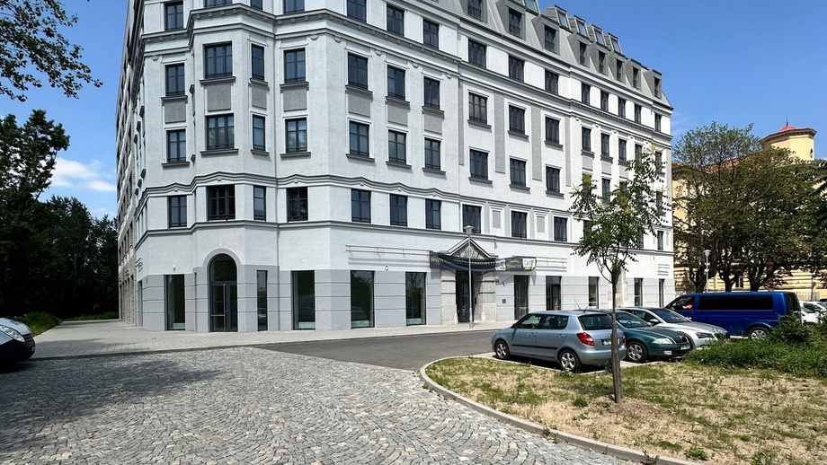 Prodej garážového stání 13 m², Brno - Trnitá
