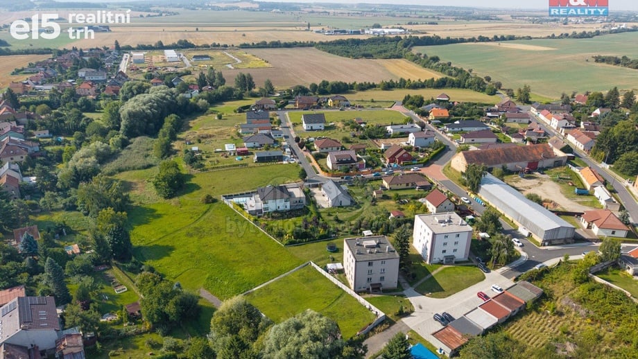 Prodej zahrady 1 008 m², Tuklaty
