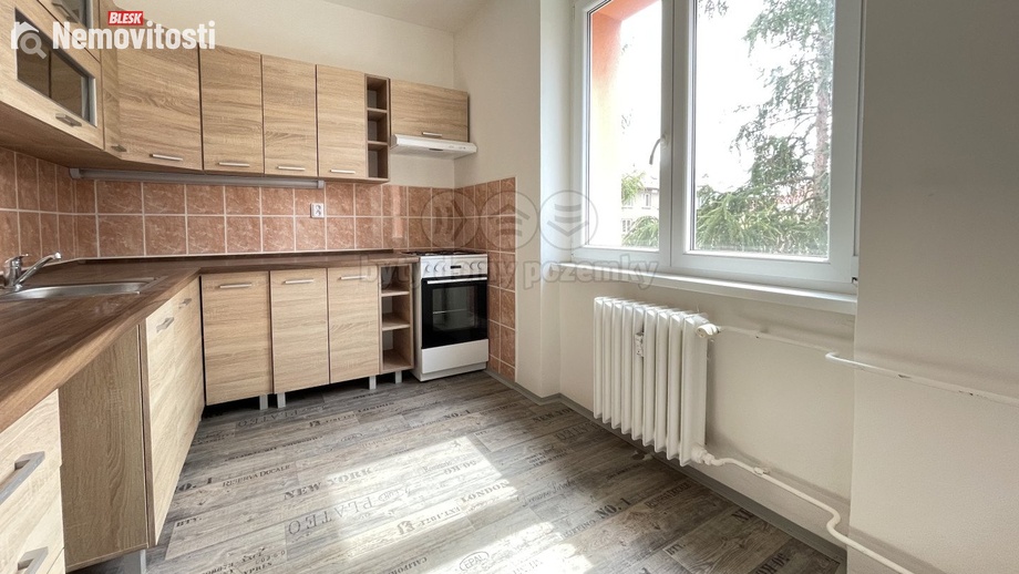 Pronájem bytu 2+1 49 m², Jirkov