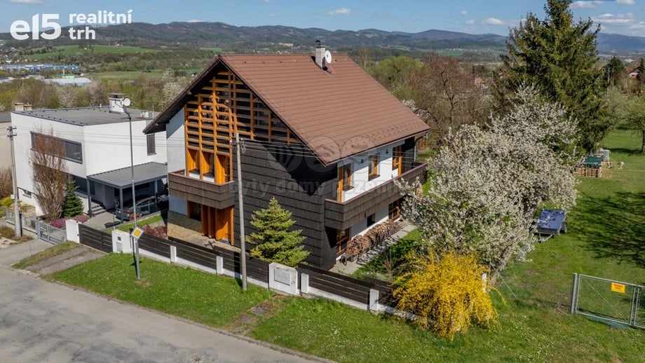 Prodej rodinného domu 260 m², Valašské Meziříčí