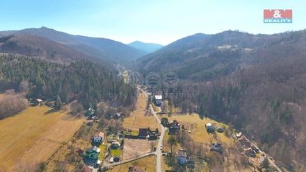 Prodej stavebního pozemku 1 063 m², Nýdek