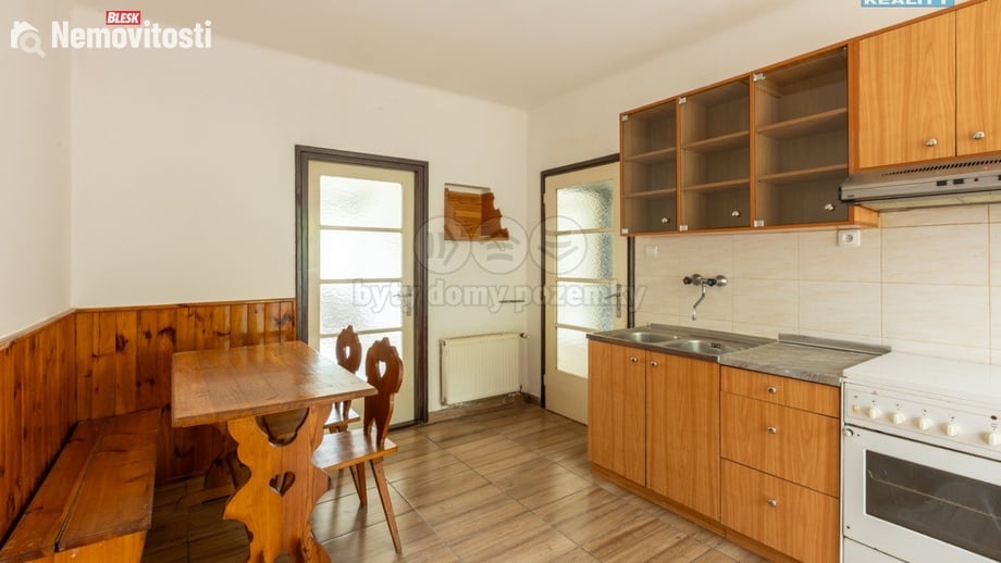 Prodej bytu 4+1 86 m², Nižbor