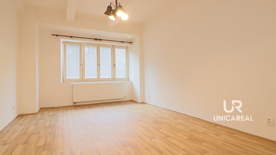 Pronájem bytu 1+kk 30 m², Brno - Královo Pole