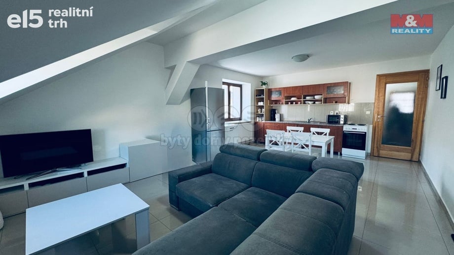 Pronájem bytu 2+1 70 m², Šternberk