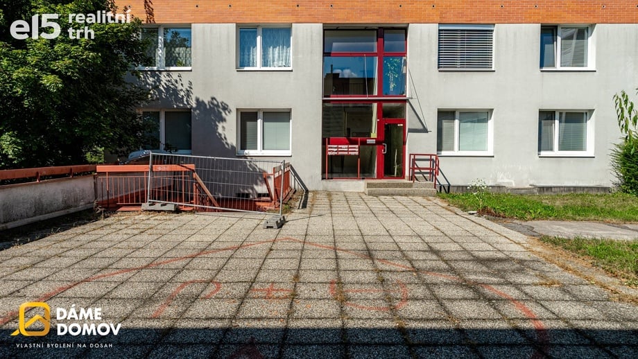 Prodej bytu 1+kk 26 m², Zlín