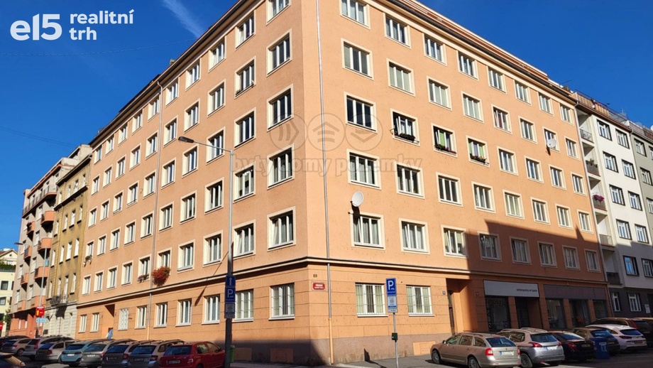 Pronájem bytu 2+1 69 m², Praha 3