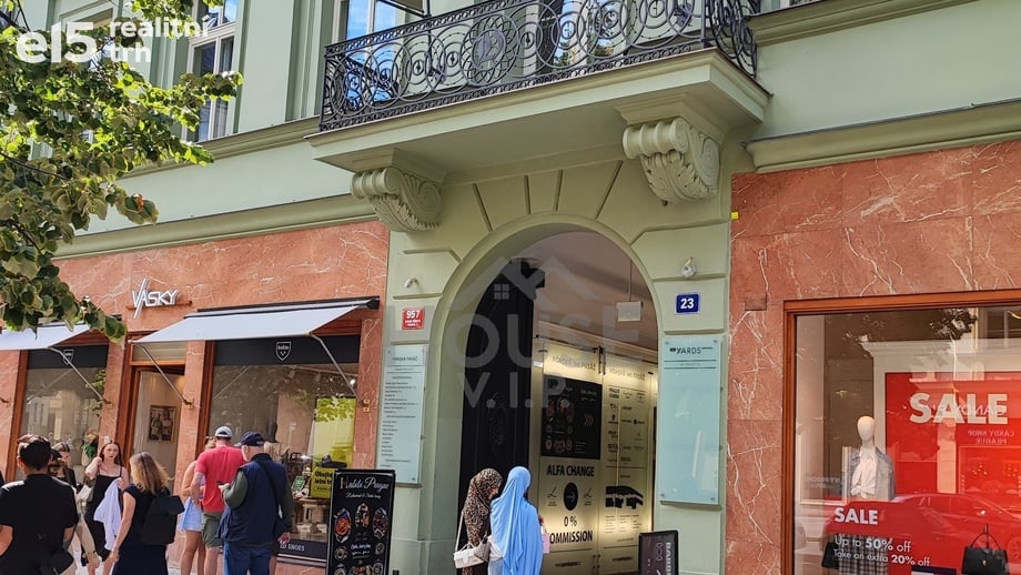 Pronájem obchodního prostoru 7 m², Praha - Staré Město