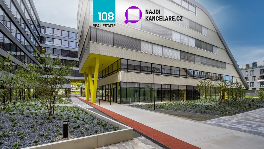 Pronájem kanceláře 611 m², Praha 8
